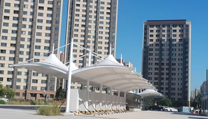 沈阳膜结构厂家解析：PTFE膜材的多彩应用领域